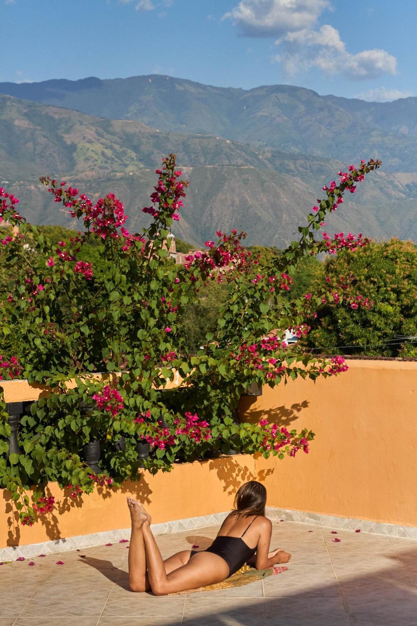 Curazao Hotel -Centro Historico- Santa Fe de Antioquia Εξωτερικό φωτογραφία