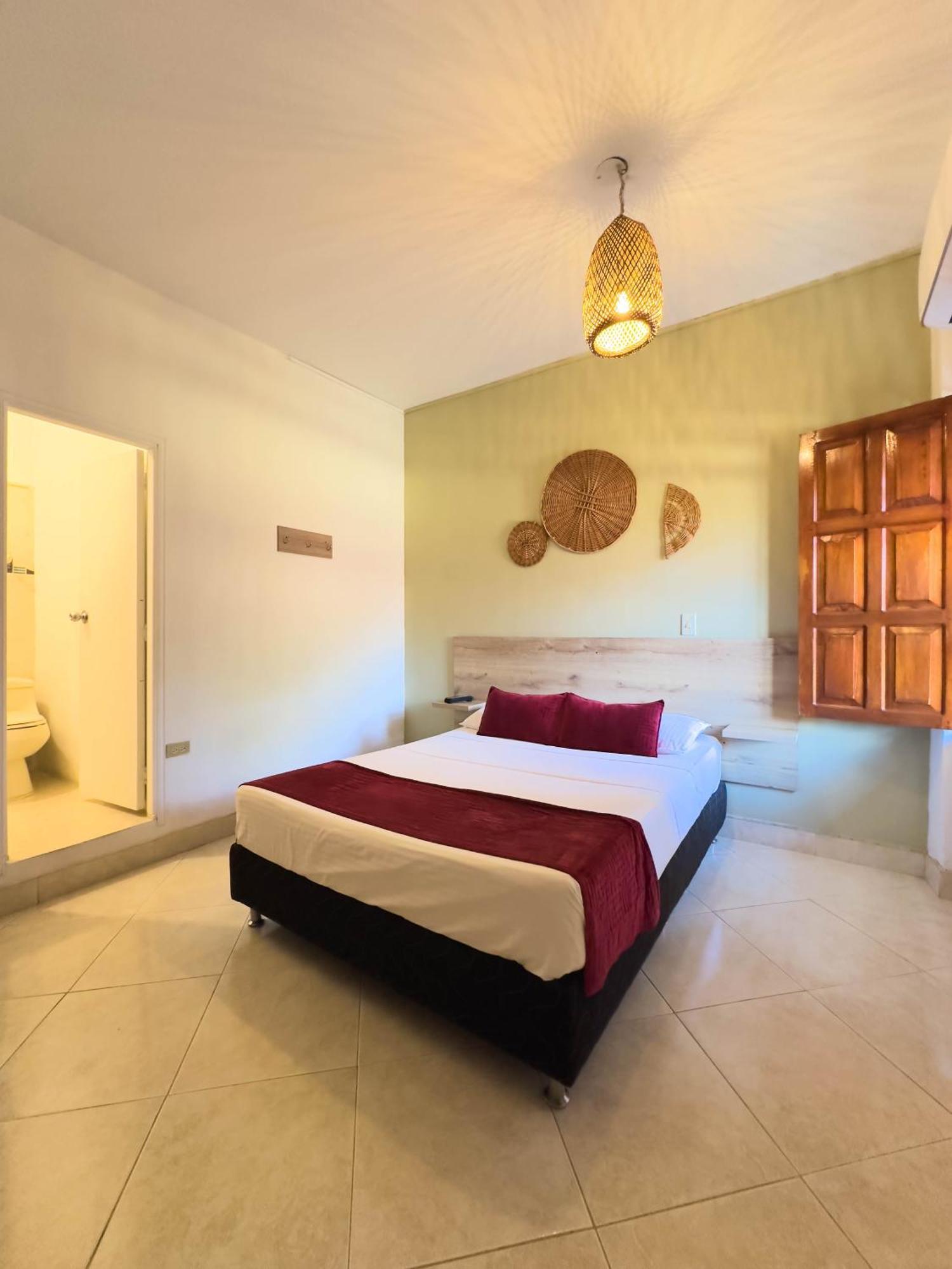 Curazao Hotel -Centro Historico- Santa Fe de Antioquia Εξωτερικό φωτογραφία